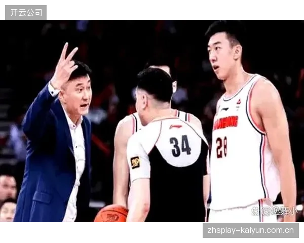 教练组通过心理建设与战术复盘结合，强化球队在高压下执行统一战术意图的凝聚力。
